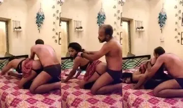 Horny Desi Shemale Gets Ass Licked by Auto Wala