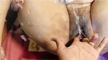 Indian desi sex After fingering, wet desi chut squirts